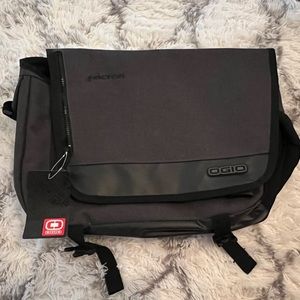 Ogio Gray Messenger Bag with Laptop Compartment